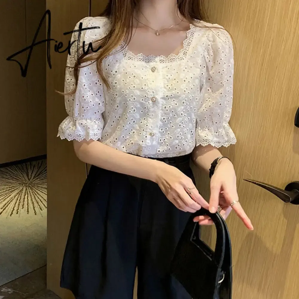 Aiertu  Summer Shirt Korean Style Wild Lace Shirt Women Square Collar Short Sleeve Hollow Out Vintage Elegant Blouse Blusas 13934