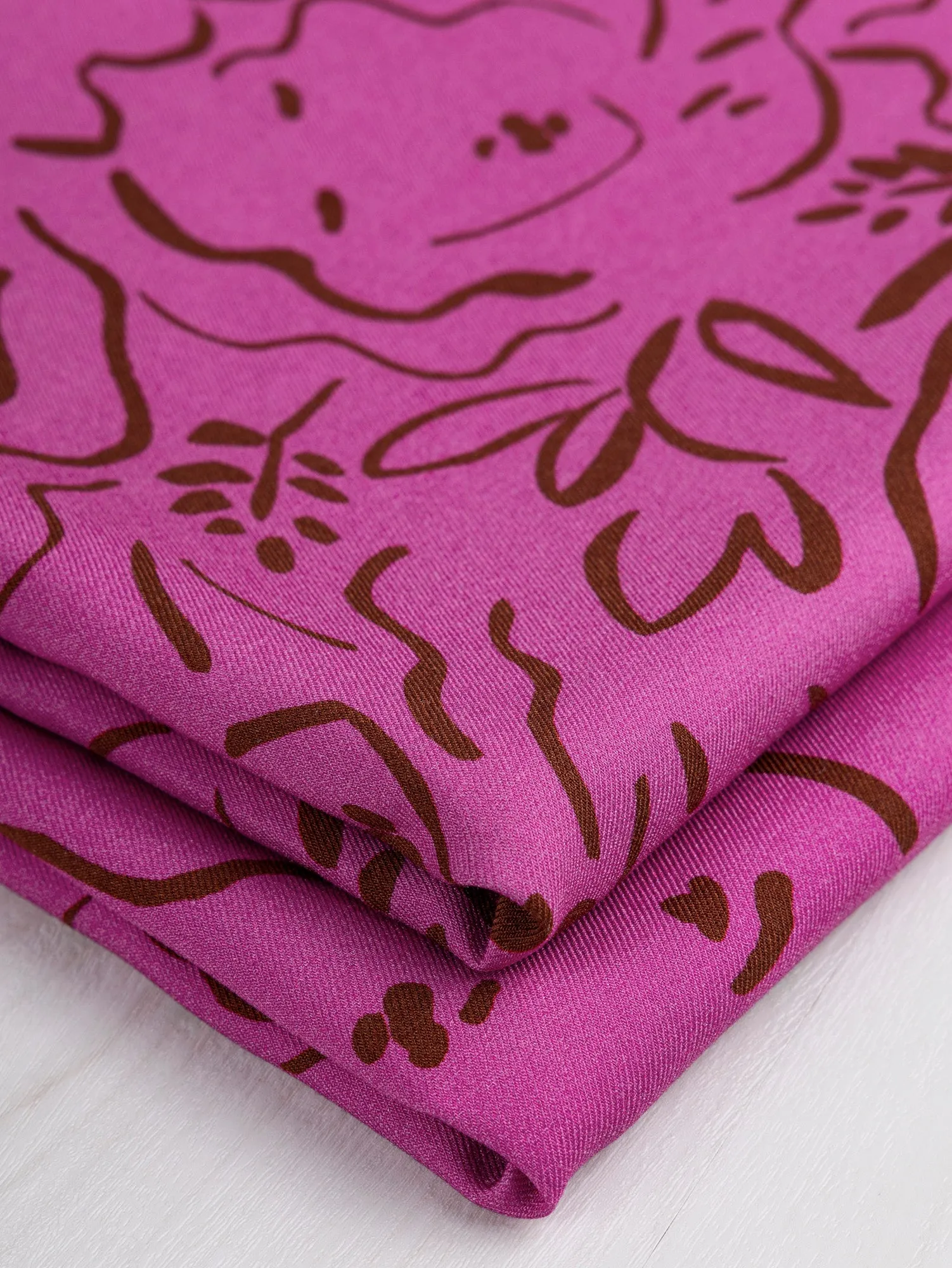 Brushstroke Leafy Face Viscose Twill - Fuchsia   Mocha - Swatch