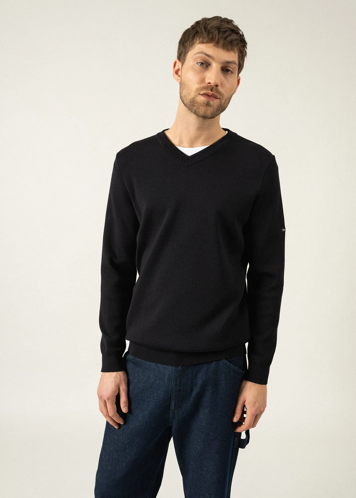 Cuirassé V neck jumper - in soft wool (NAVY)