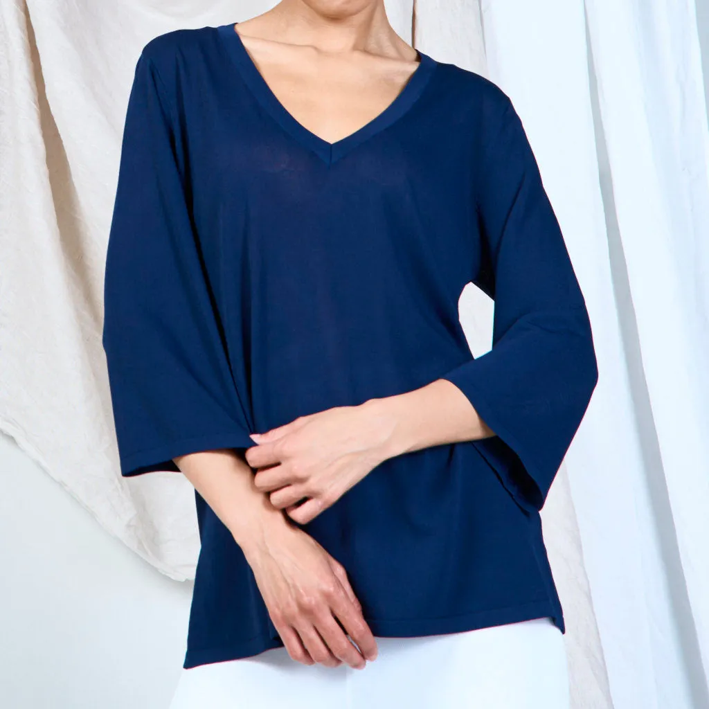 Elegant v-neck blouse wholesale