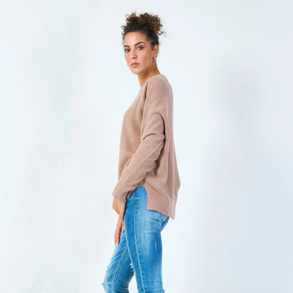 Relaxed fit crew neck sweater wholesale