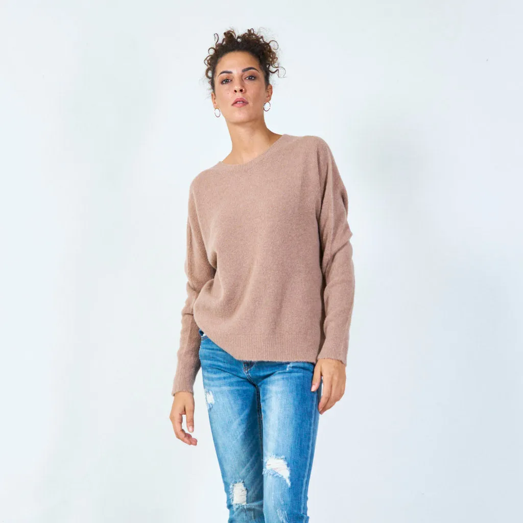 Relaxed fit crew neck sweater wholesale