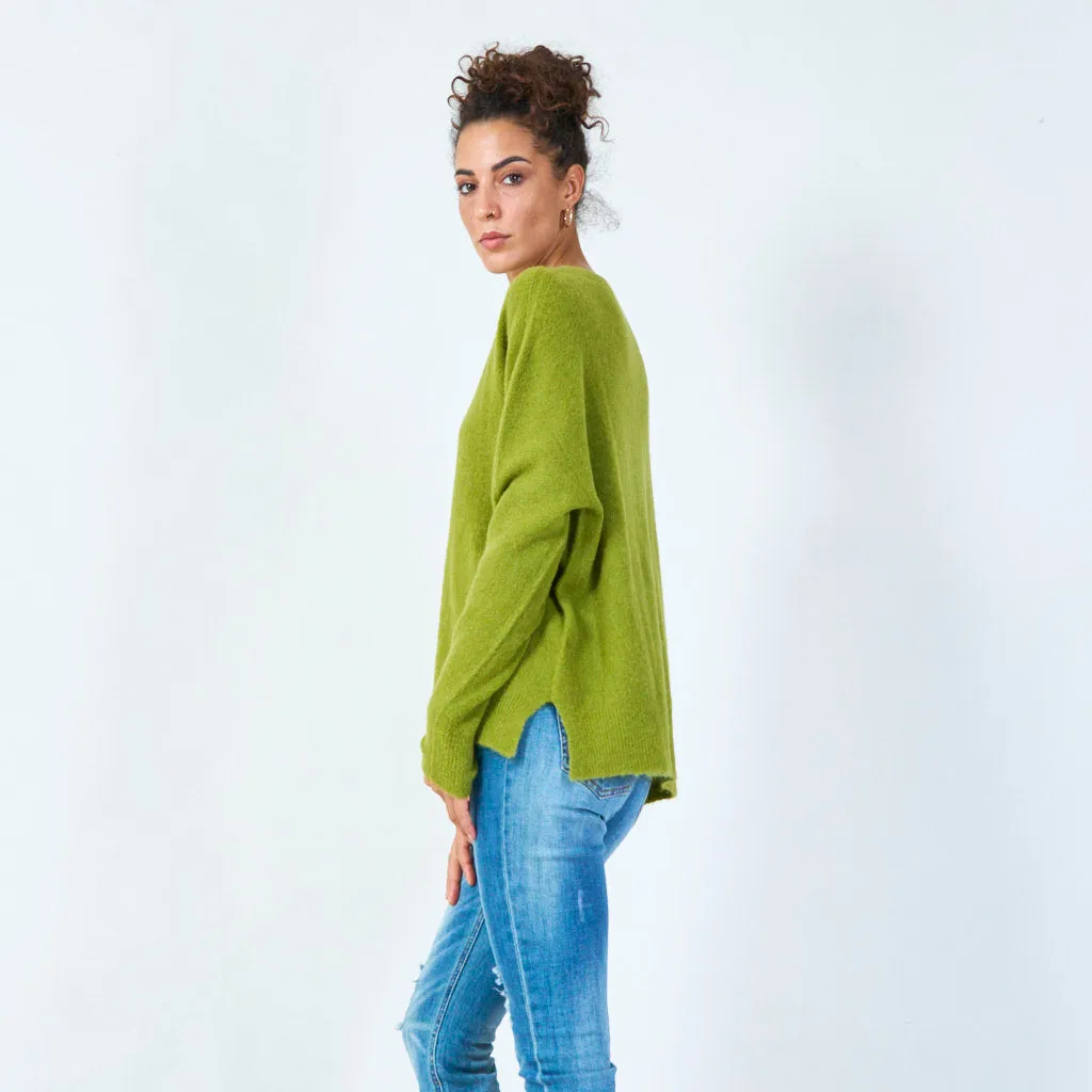 Relaxed fit crew neck sweater wholesale