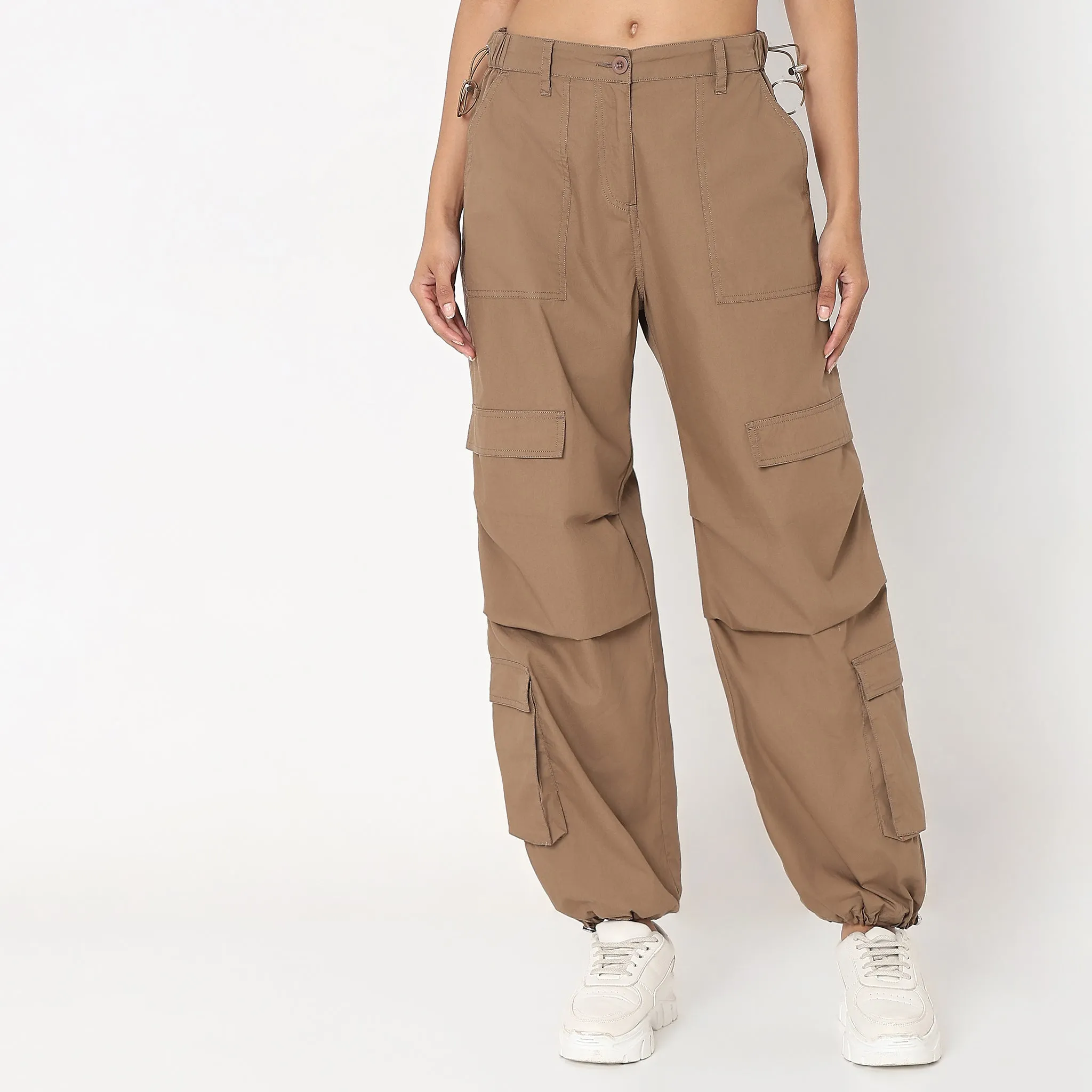 Relaxed Fit Mid Rise Pants