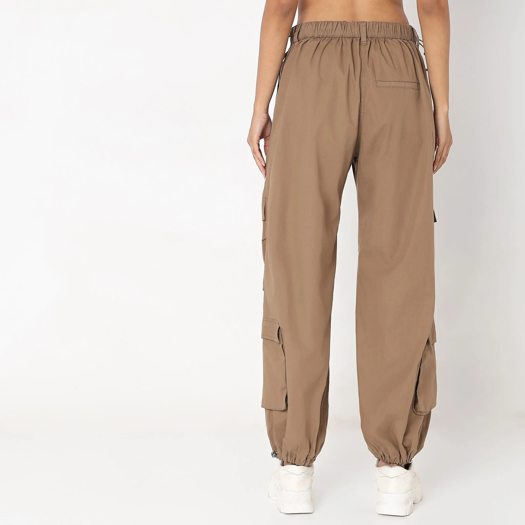 Relaxed Fit Mid Rise Pants